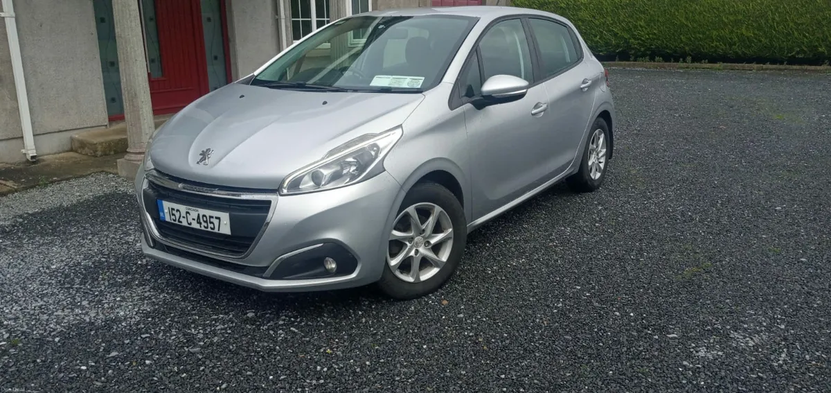 Peugeot 208 - Image 3