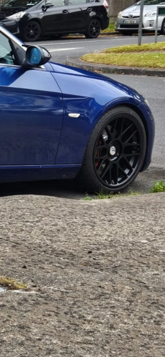 Bmw 335i manual - Image 2