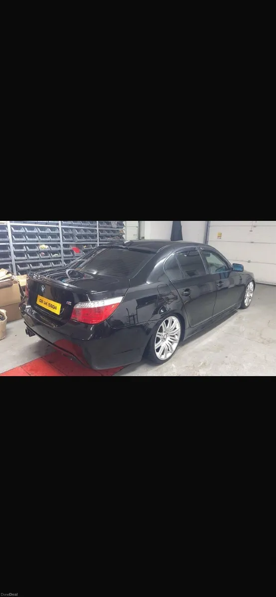 BMW 5-Series 2008 - Image 2