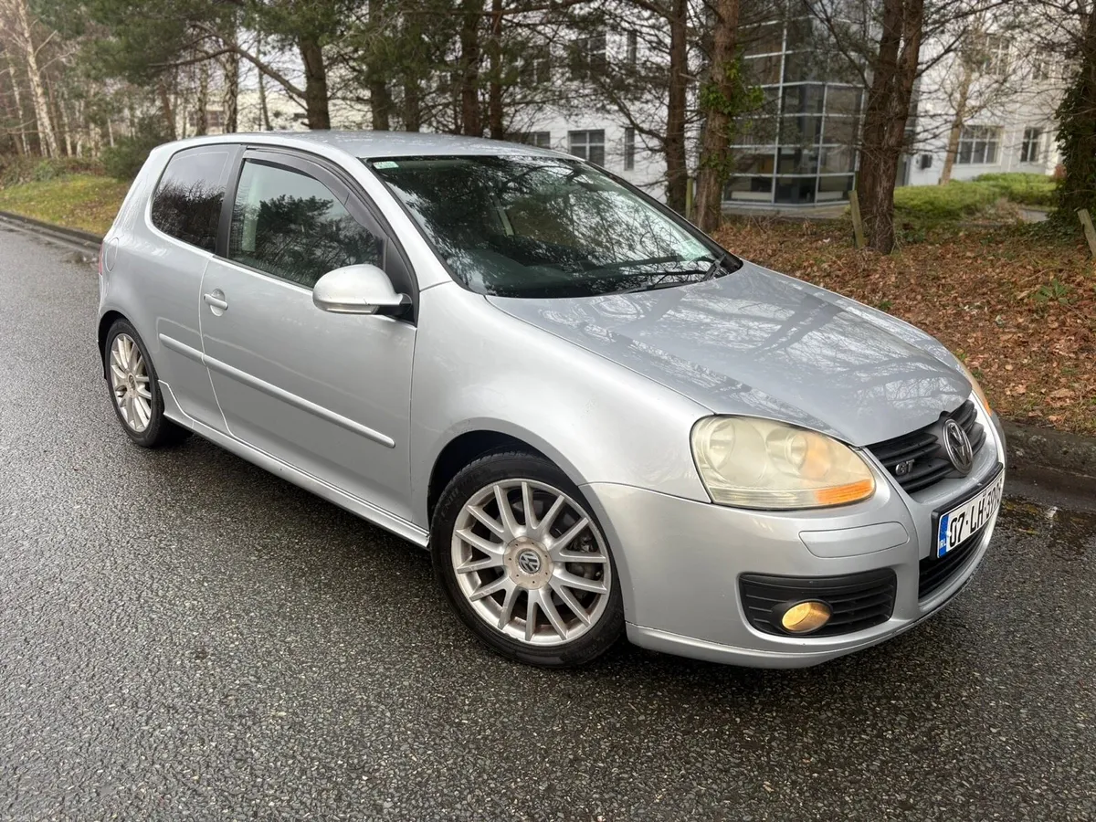 2007 GTD Auto Stunning Golf with Leather RARE - Image 2