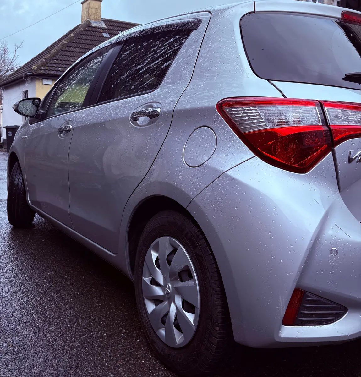 Toyota Vitz 2019 1.5Hybrid - Image 4