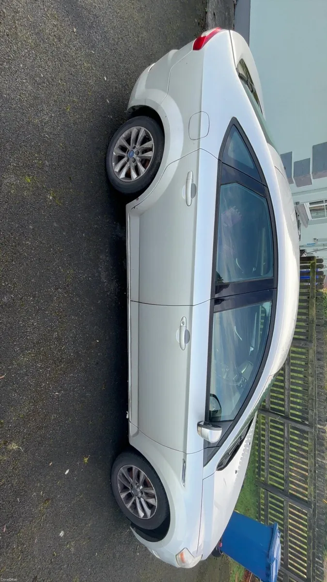 Ford mondeo - Image 3