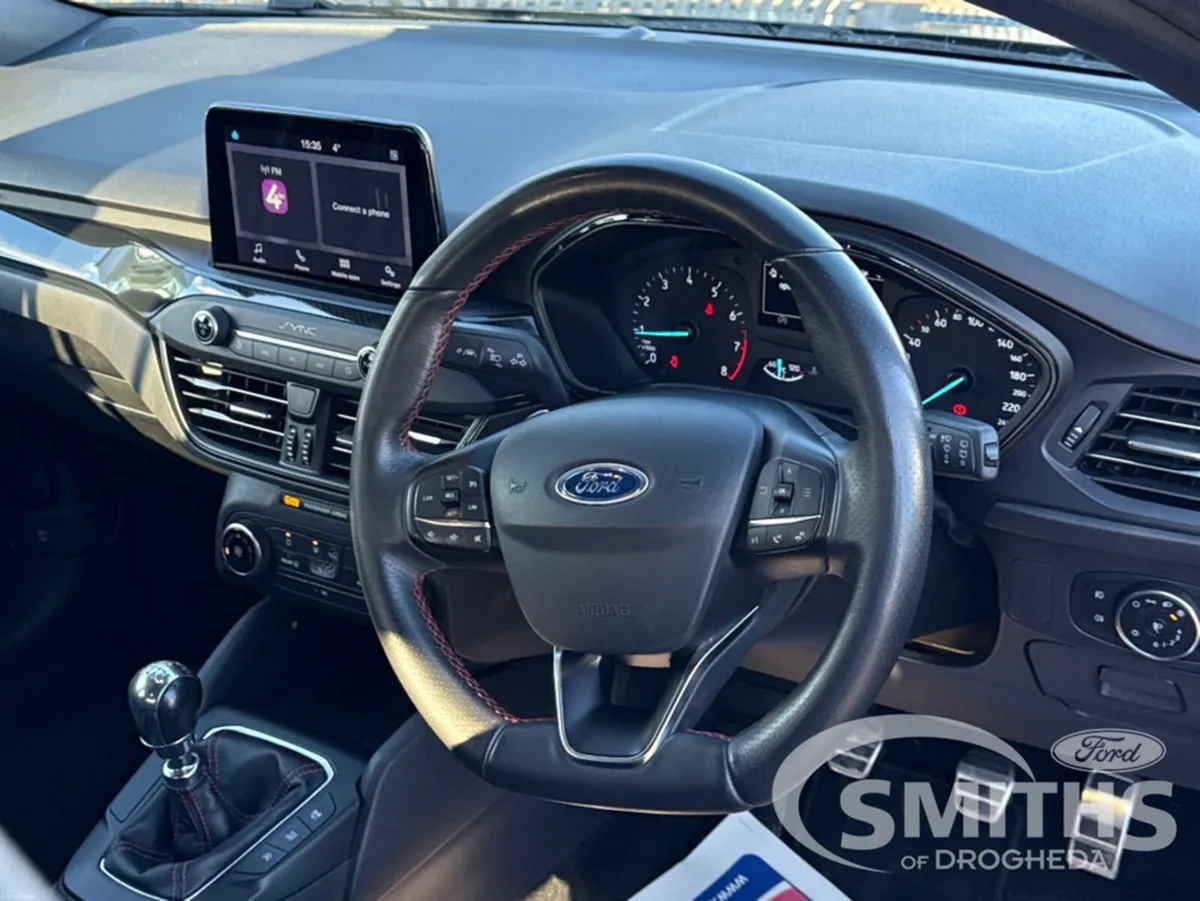 Ford Focus ST-LINE 1.0 125PS - Image 2