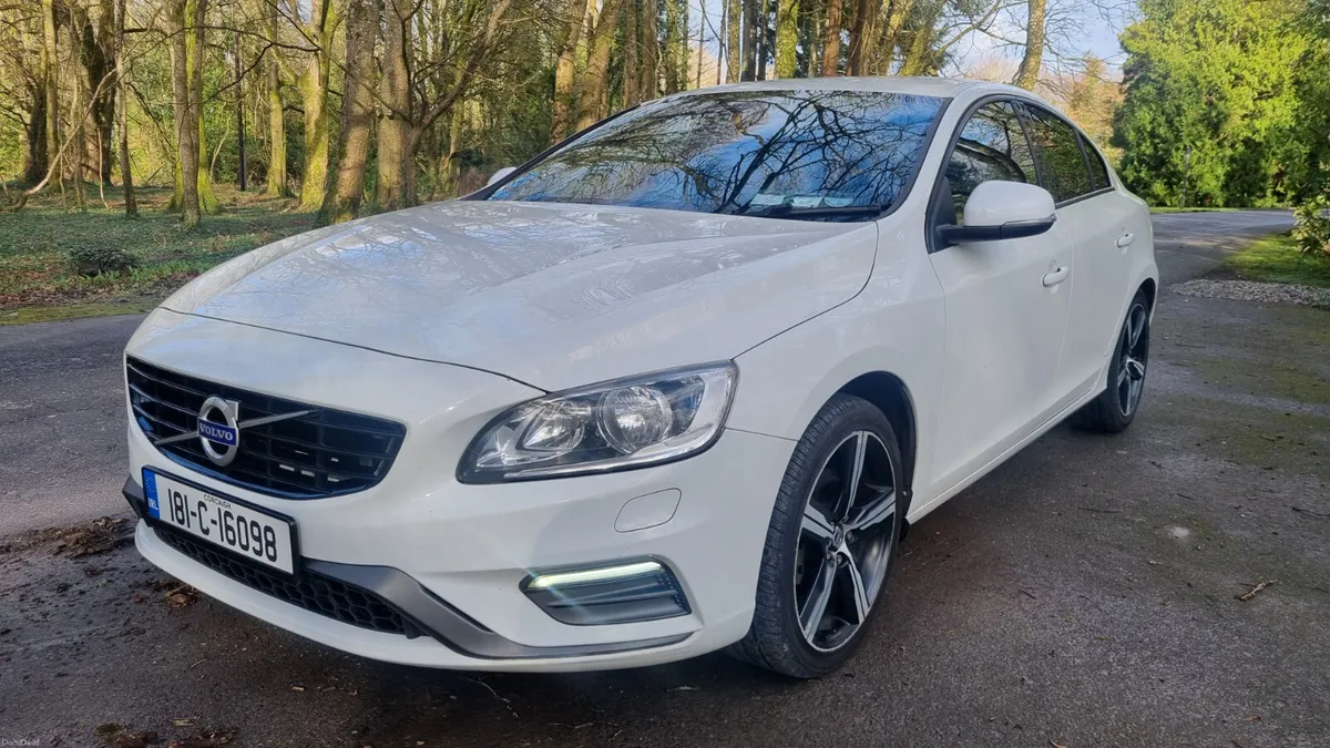 181 Volvo S60 2.0 D3 R-Design - Image 3