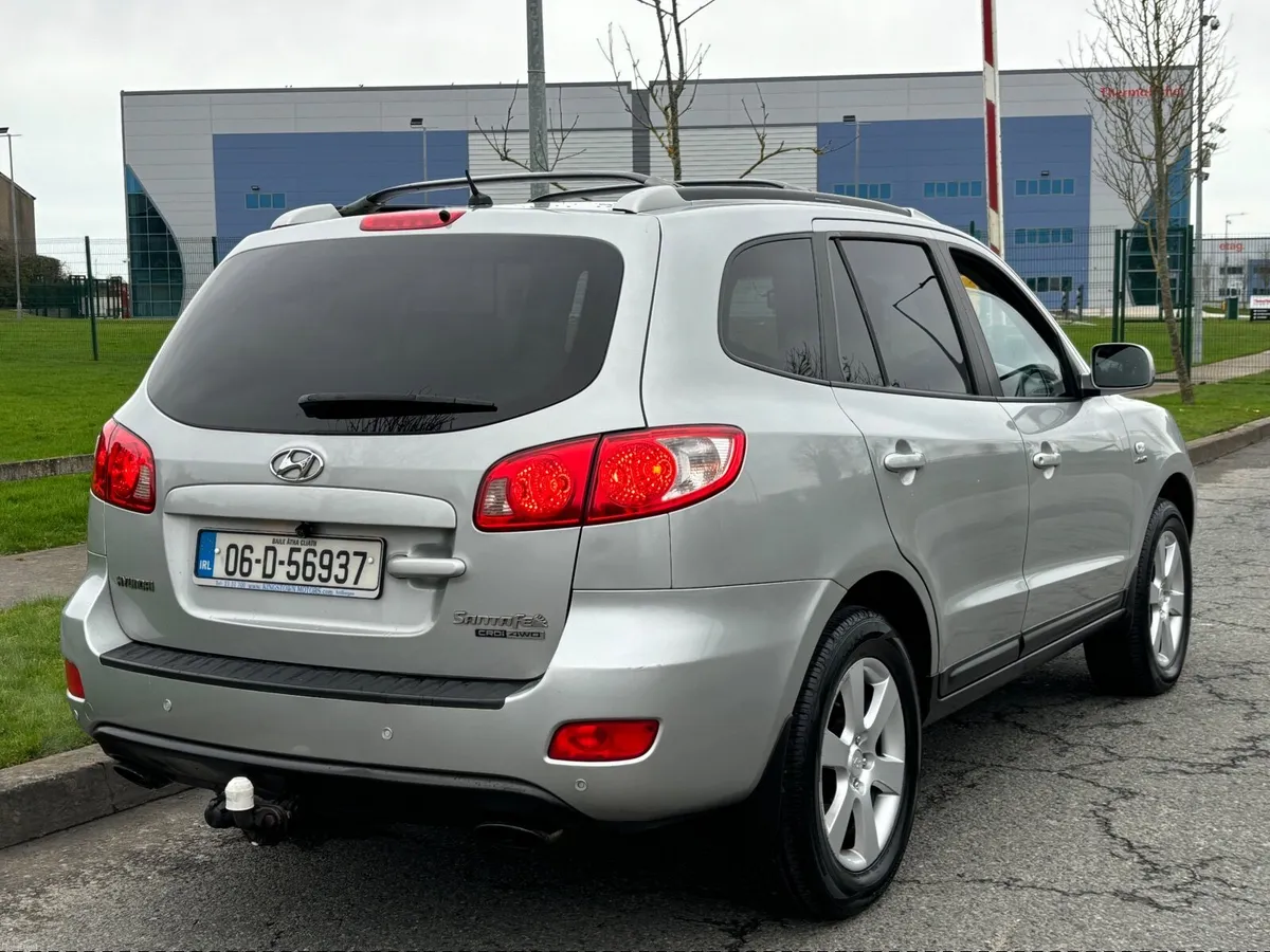 Hyundai Santa Fe 2.2 4WD AUTO 7 SEATER 2006 - Image 3