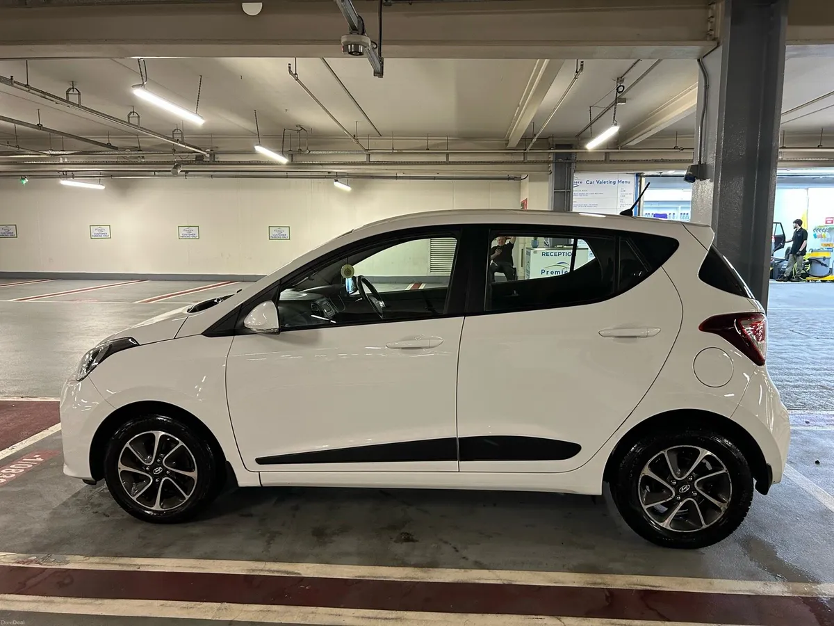 Hyundai i10 - Image 3