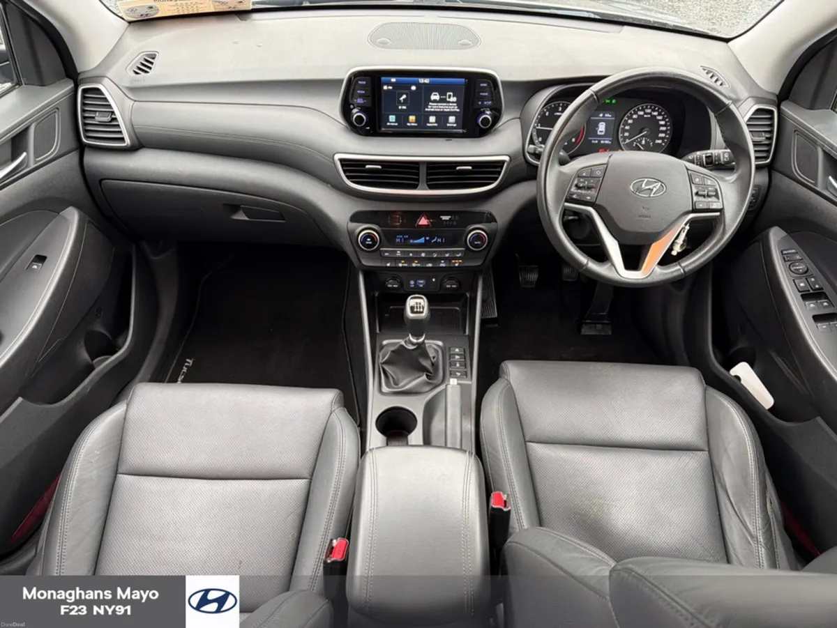 Hyundai Tucson EXECUTIVE 1.6 DIESEL - Image 2