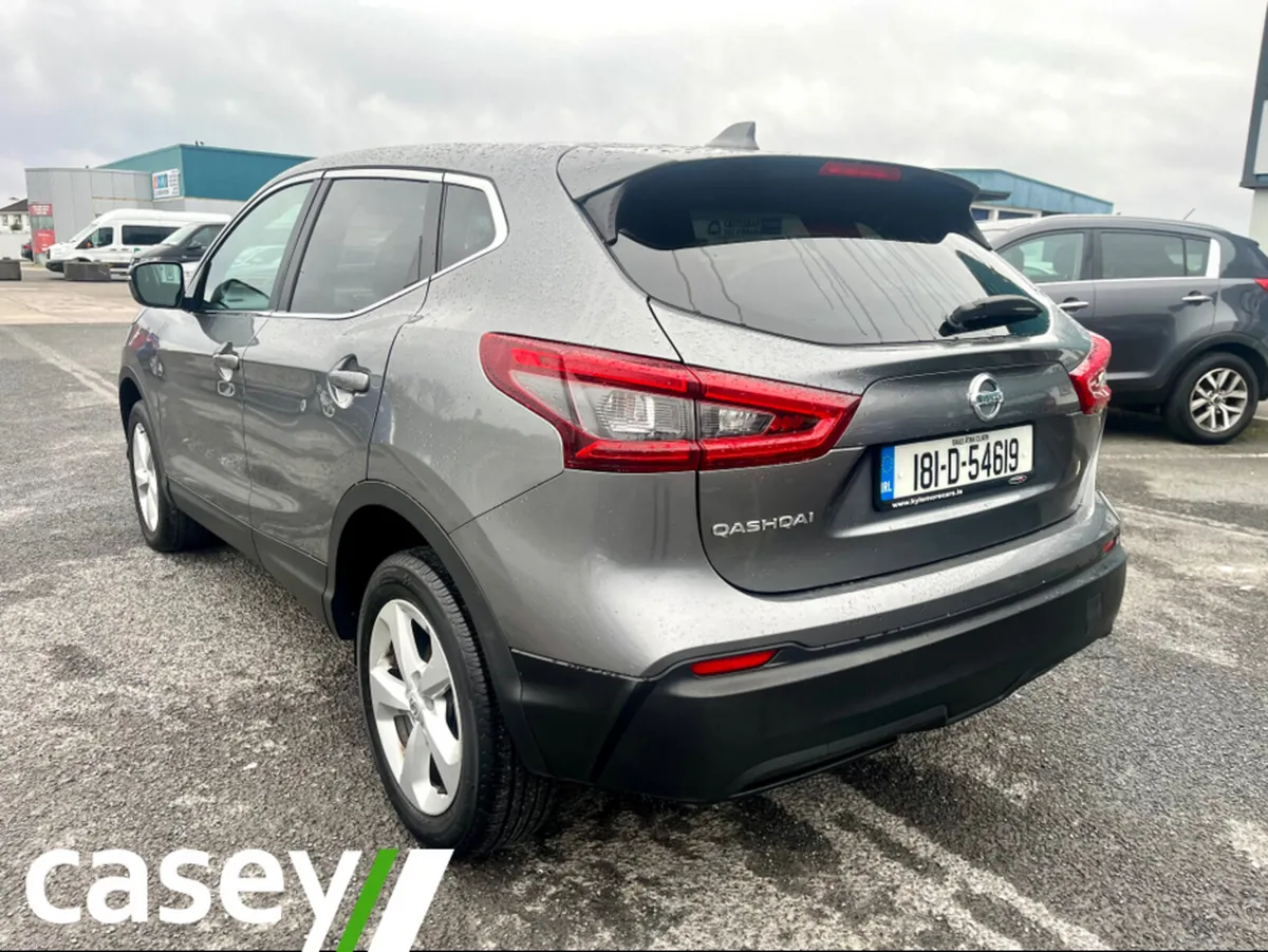 Nissan Qashqai 1.5 DCI ACENTA 110PS 5 5DR - Image 2