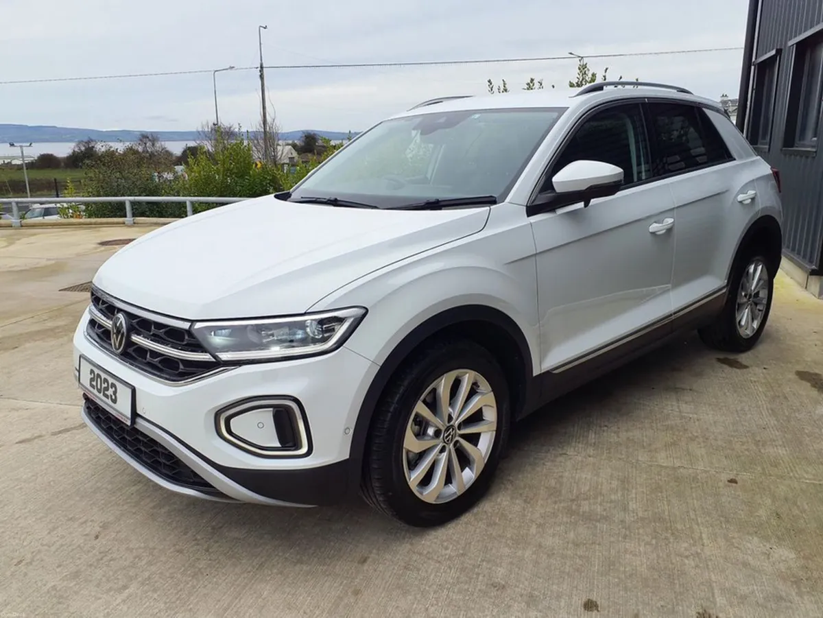 Volkswagen T-Roc 2.0 TDi Sport DSG 150PS - Image 3