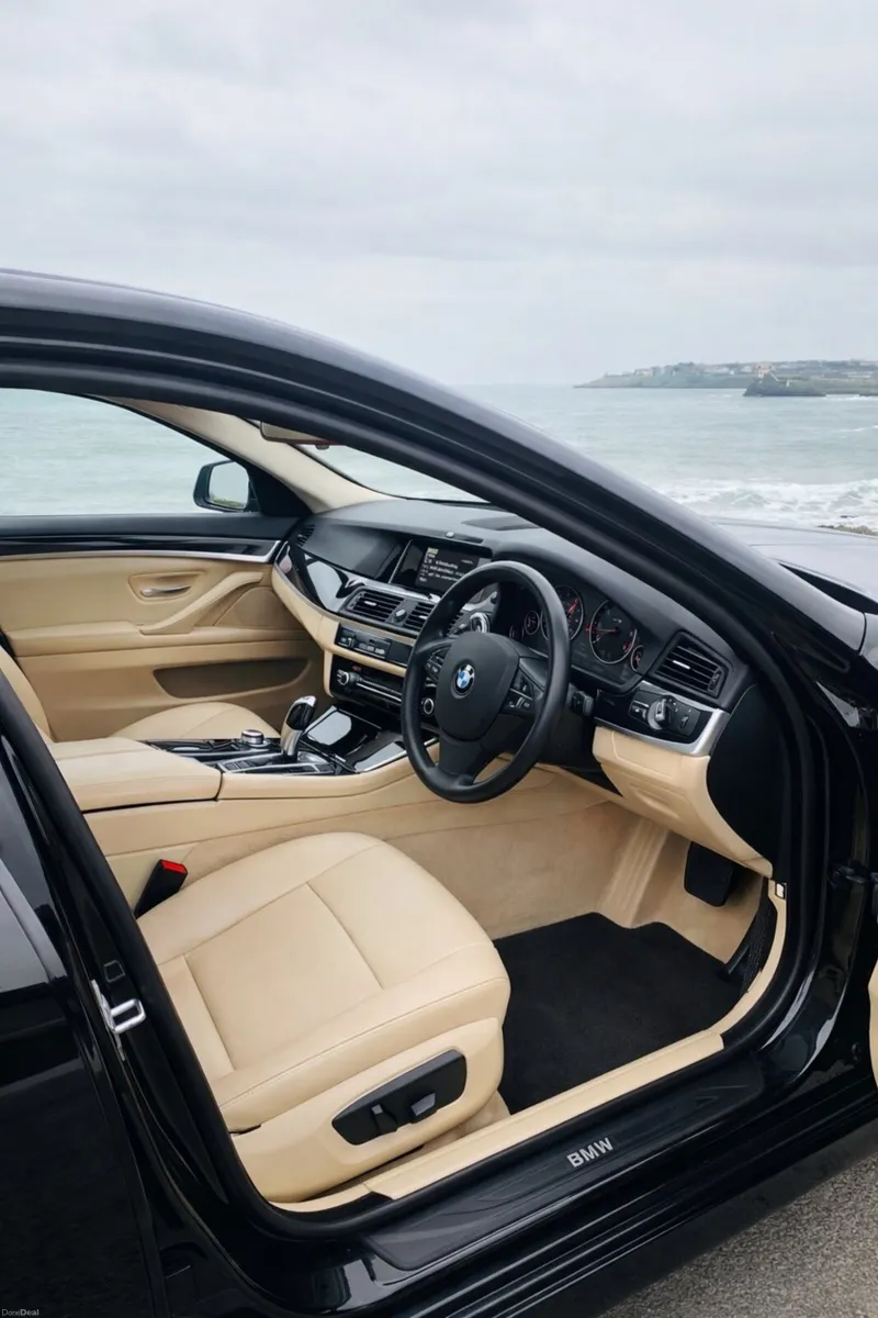 BMW 5 Series Automatic 2013 - clean car - Image 4