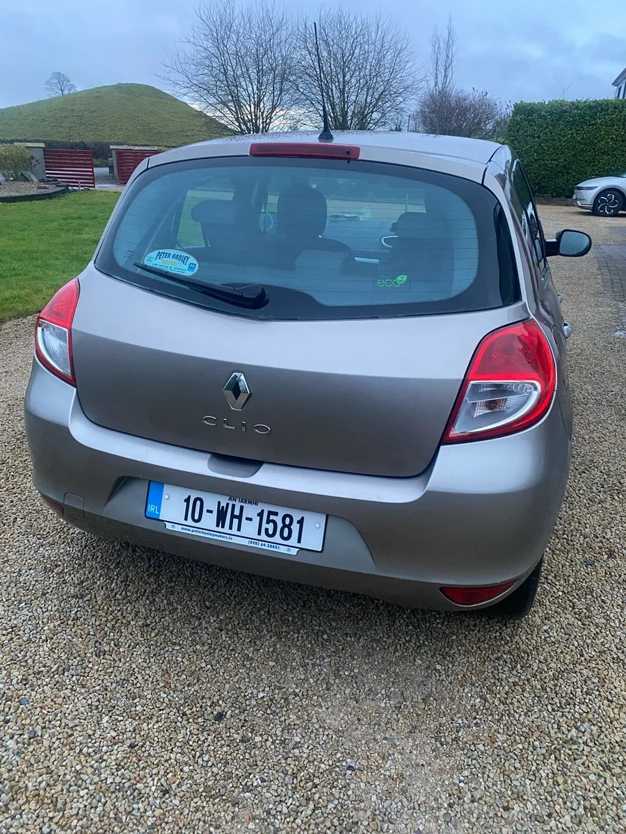 Renault Clio 2010 1.5L Diesel - Image 4