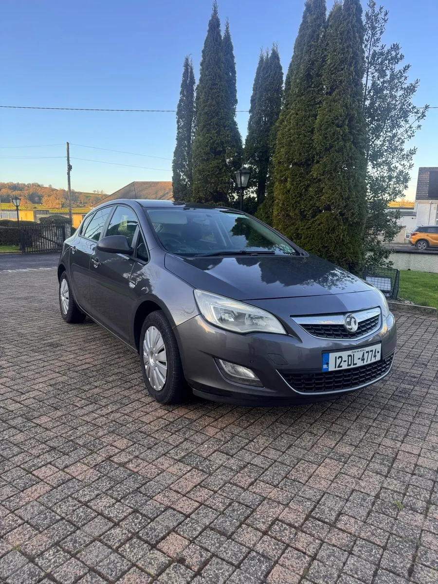 Opel Astra 1.7 Diesel – 2012 - Image 2
