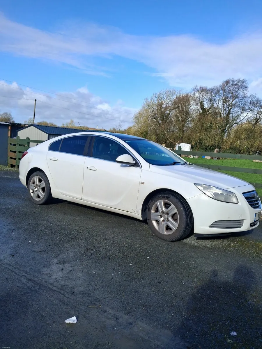 Vauxhall Insignia 2011 - Image 4