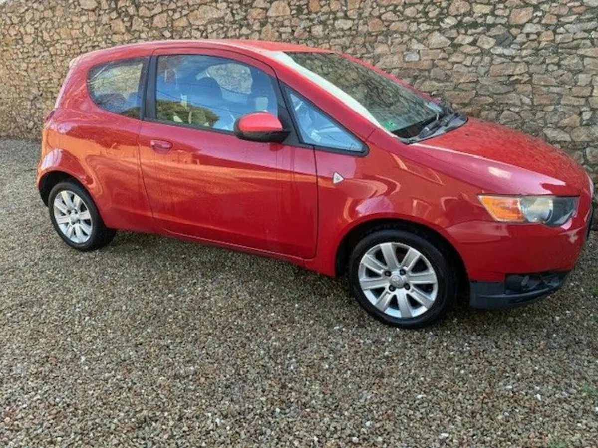 Mitsubishi Colt 2010 - Image 1