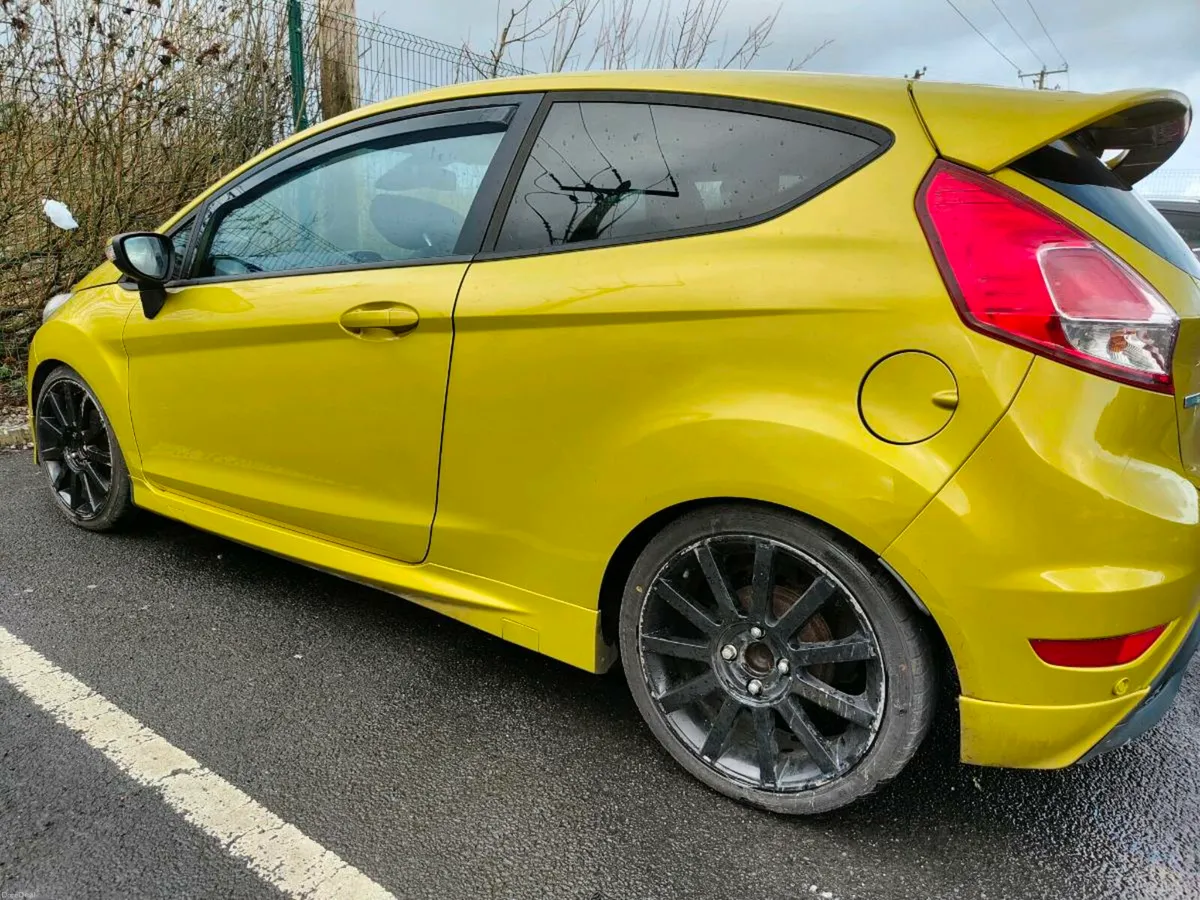 Ford Fiesta 2014 - Image 4