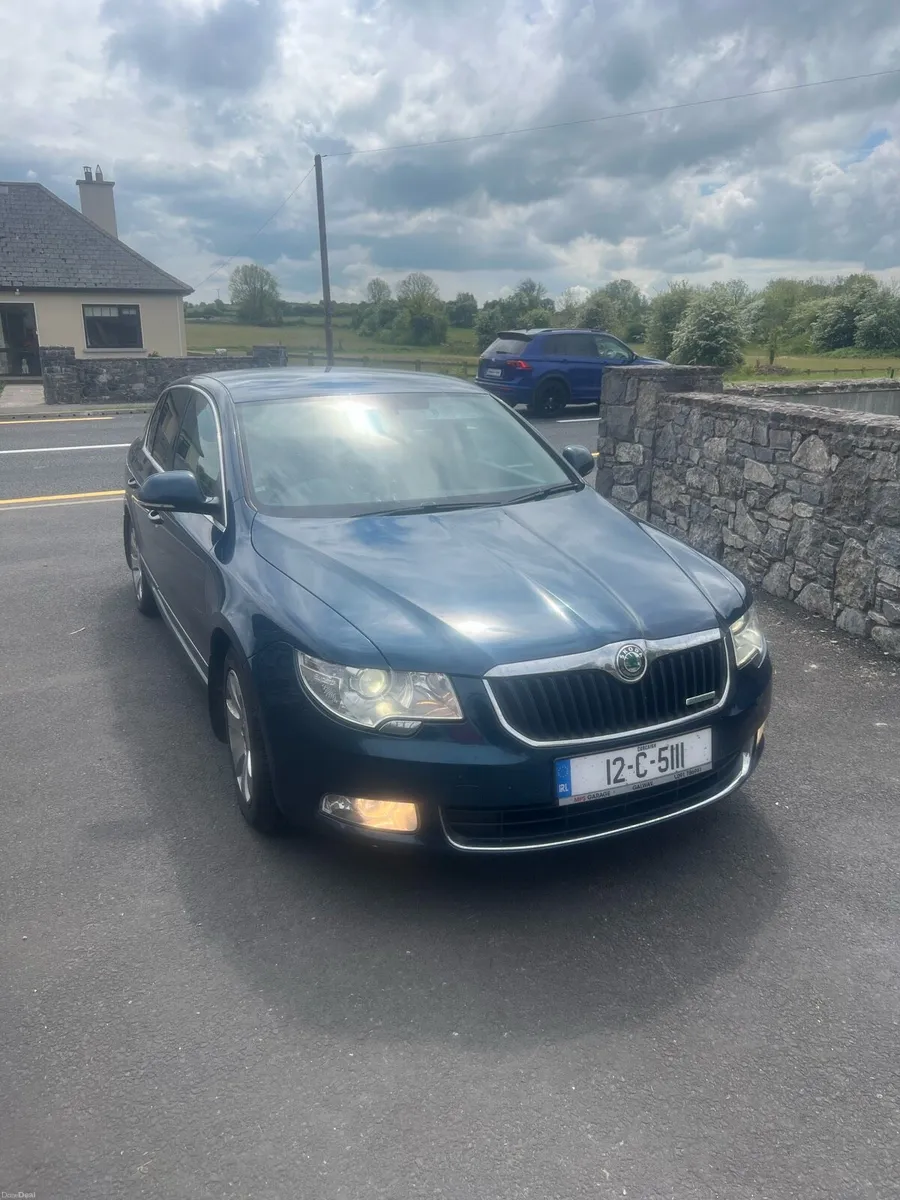 Skoda superb - Image 4