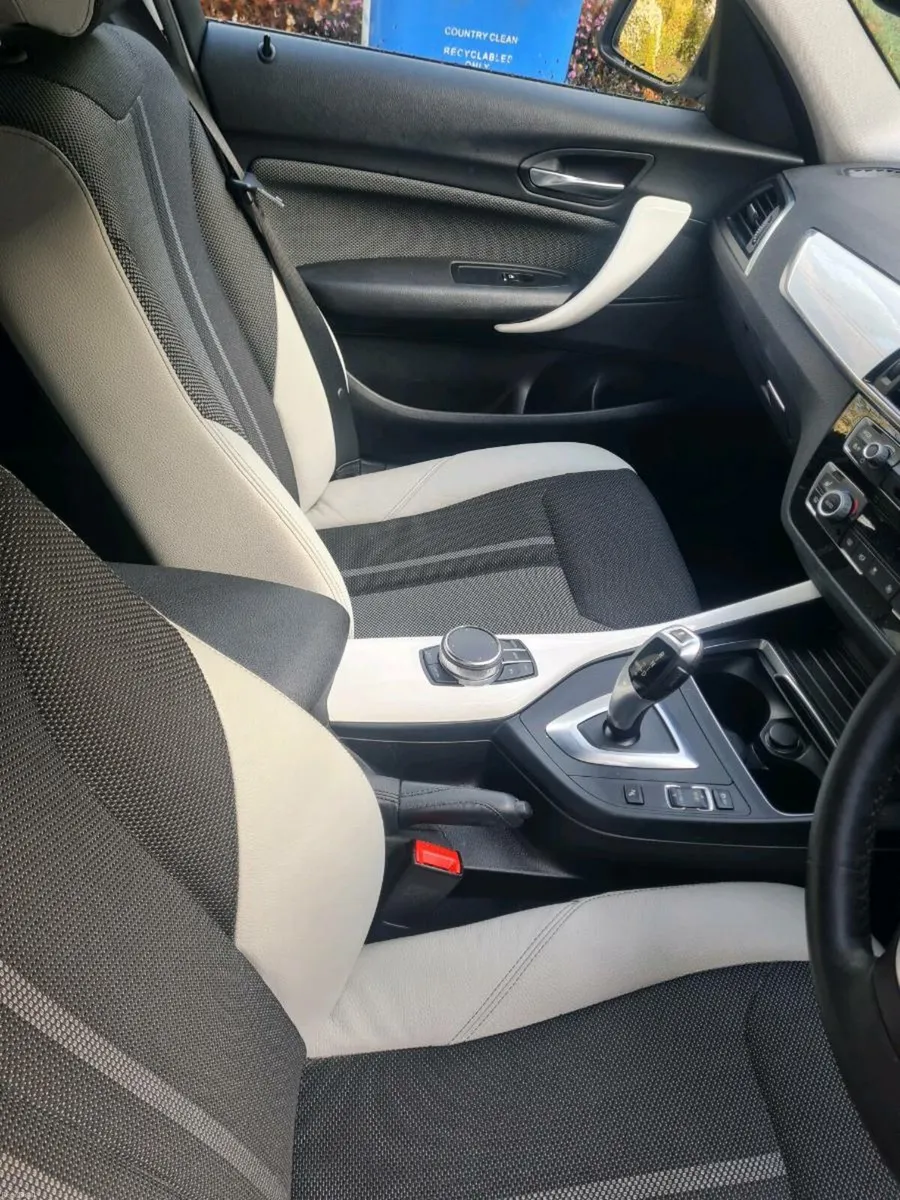 182 BMW 118i Automatic White with warrantee - Image 4
