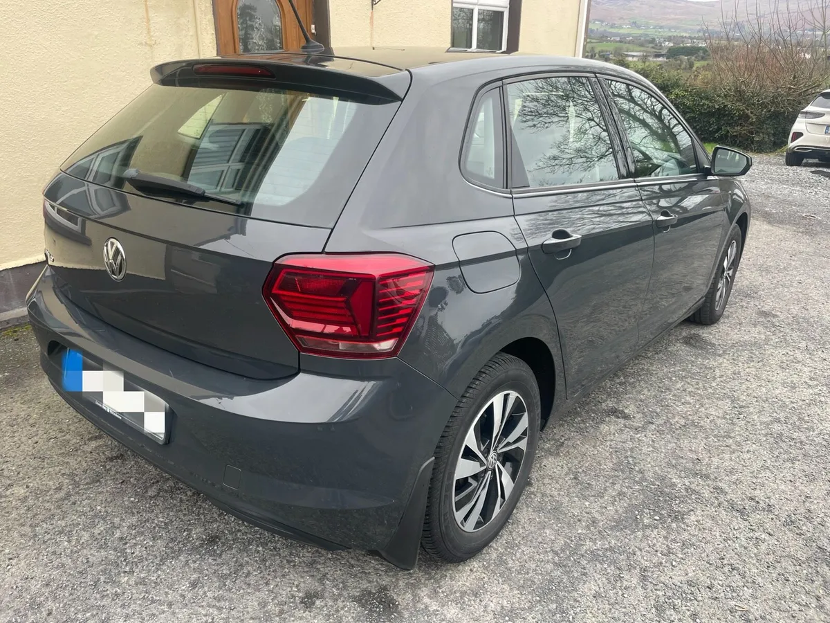 Volkswagen Polo 1.0 Manual - Image 4