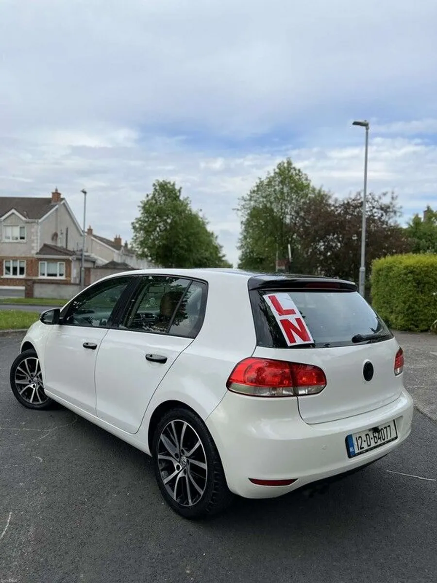 2012 Volkswagen Golf - Image 2