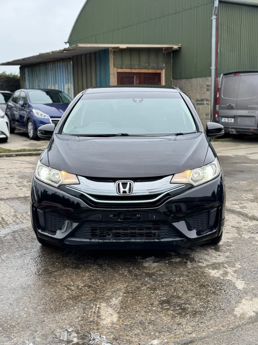 HONDA FIT 1.5L Hybrid Auto 2015 62000KM High Spec - Image 2