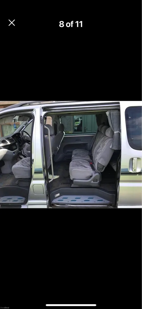 Toyota Hiace Regius Windtourer - Image 2