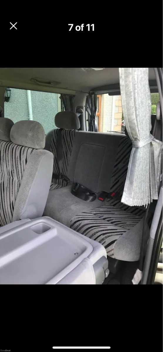 Toyota Hiace Regius Windtourer - Image 4