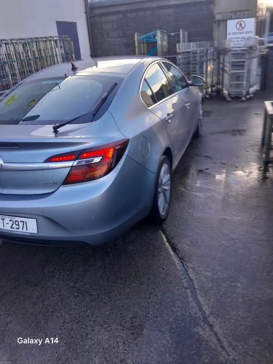14 Vauxhall insignia nctd taxed low milage - Image 2