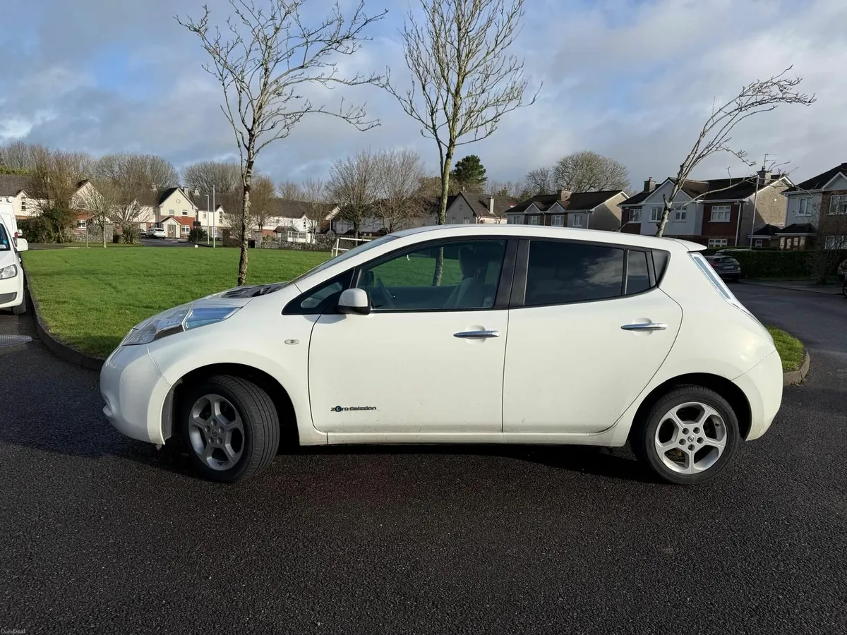 Nissan Leaf 2015 - Image 3