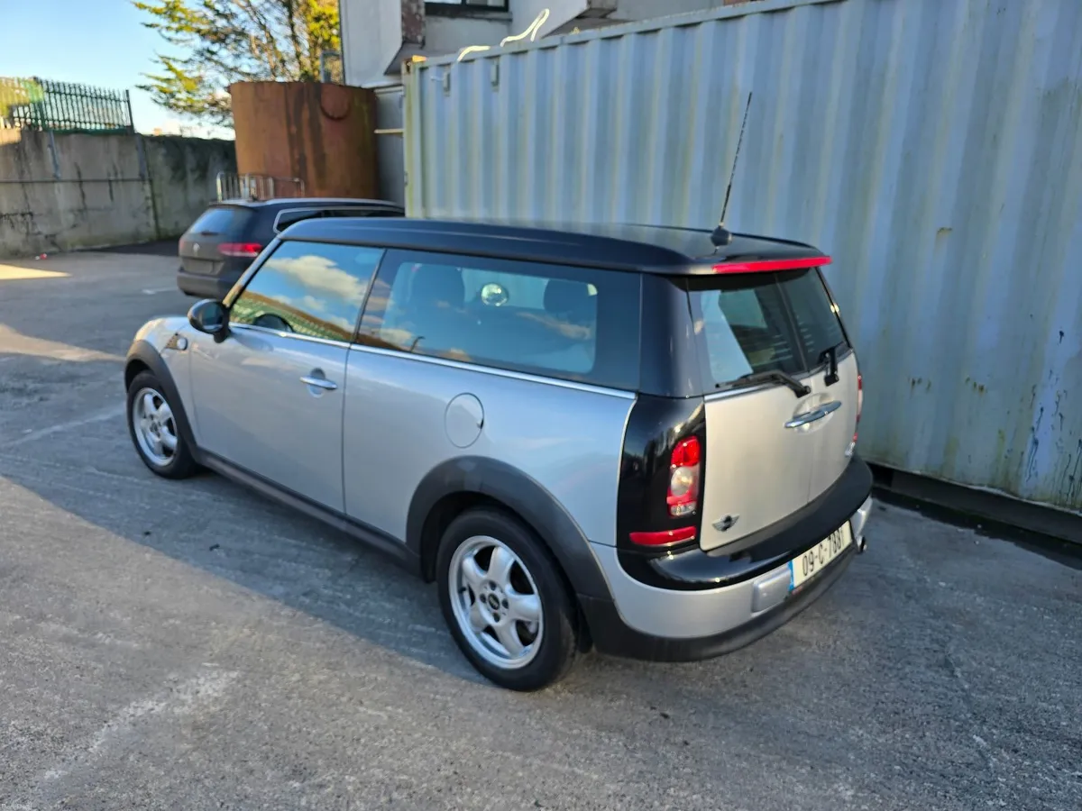 Mini Cooper Clubman Low Miles - Image 3