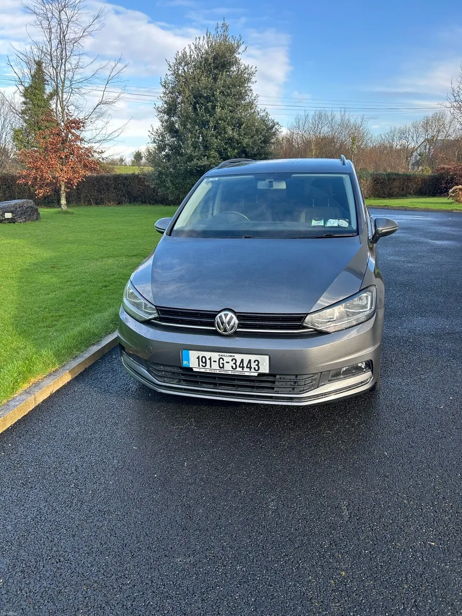 Volkswagen Touran - Image 4
