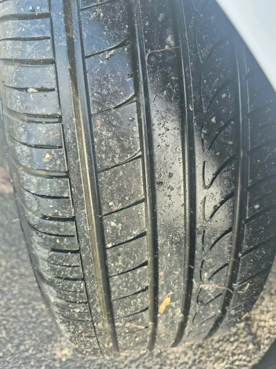 2012 FORD FOCUS ZETEC PETROL - Image 3