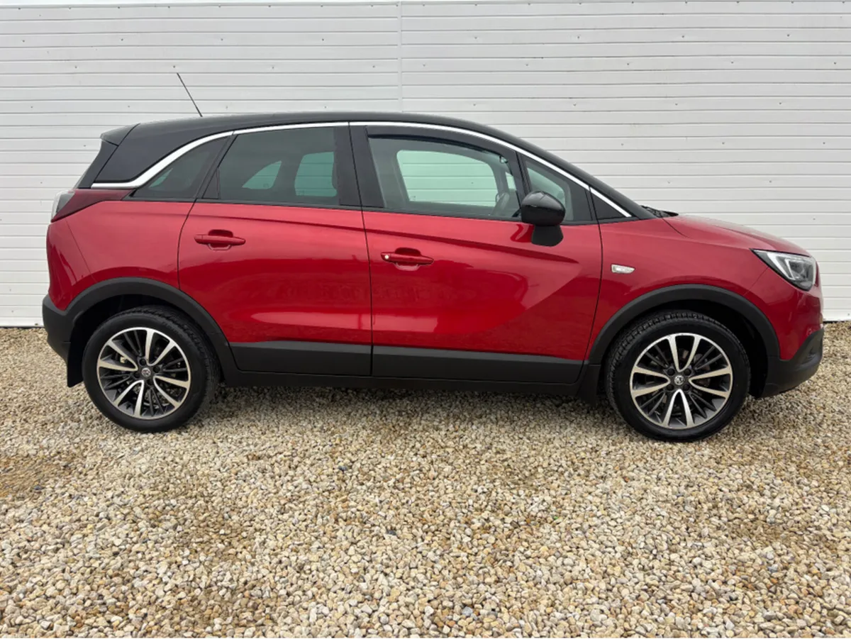 Opel Crossland X AUTOMATIC 1.2T ELITE NAV 130 - Image 4