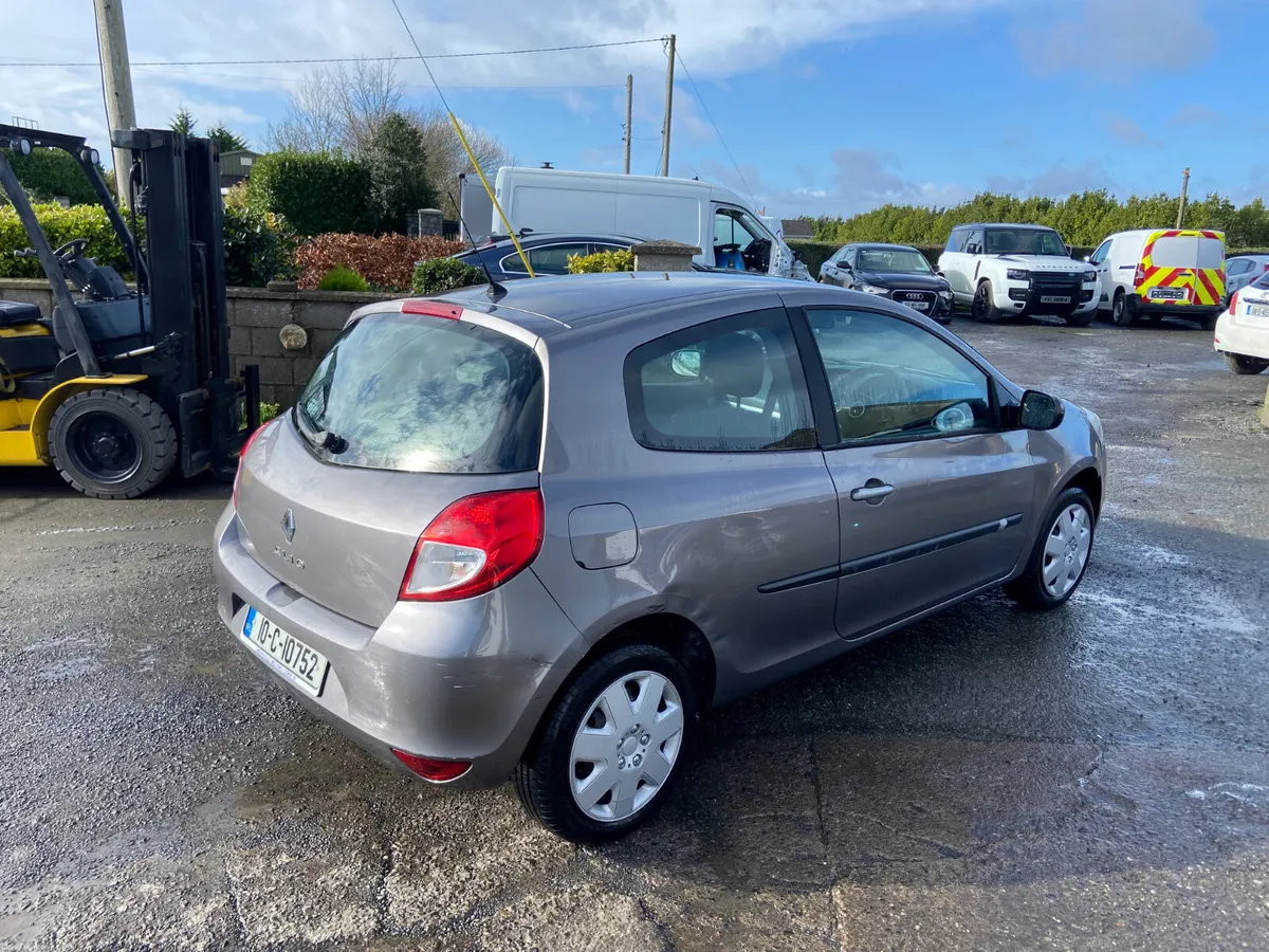 Renault Clio 2010 nct and taxed - Image 4