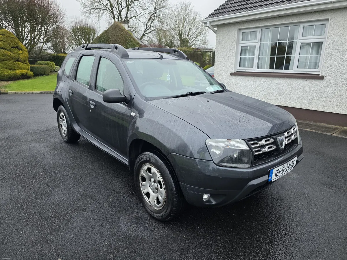 DACIA DUSTER..LOW MILES..NEW 2 YEAR NCT - Image 4