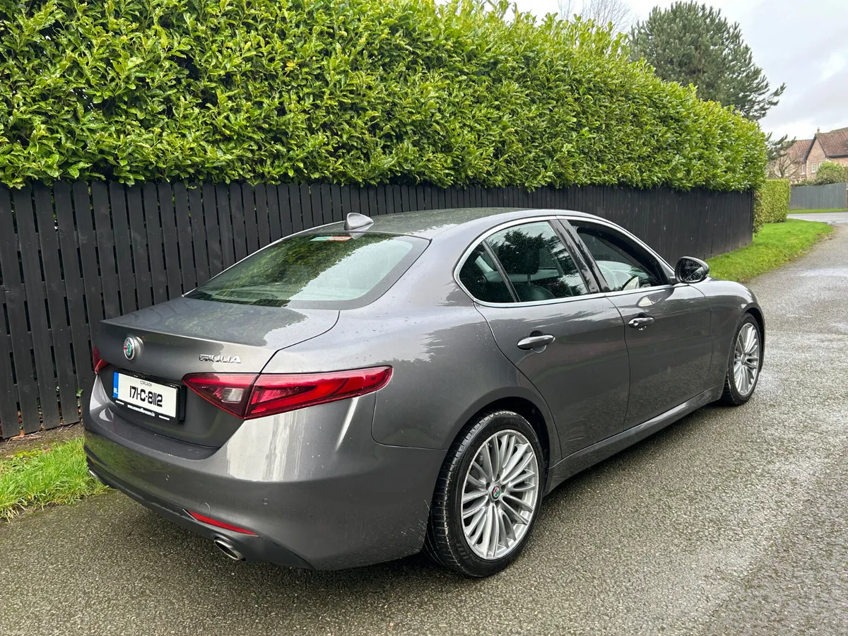 2017 Alfa Romeo Giulia 2.2D Automatic New NCT2/27 - Image 2