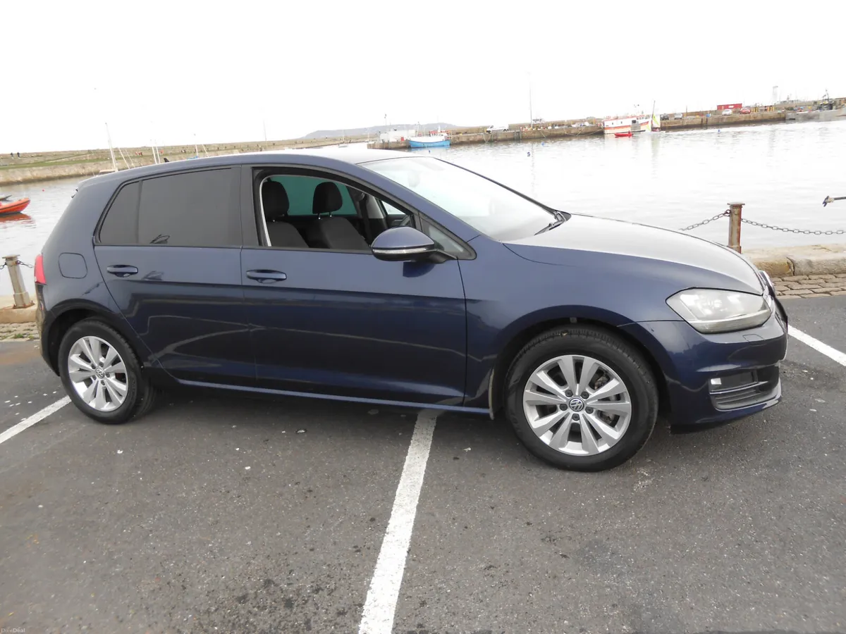 Volkswagen Golf 1.2 Comfort petrol Auto, 2016 - Image 1