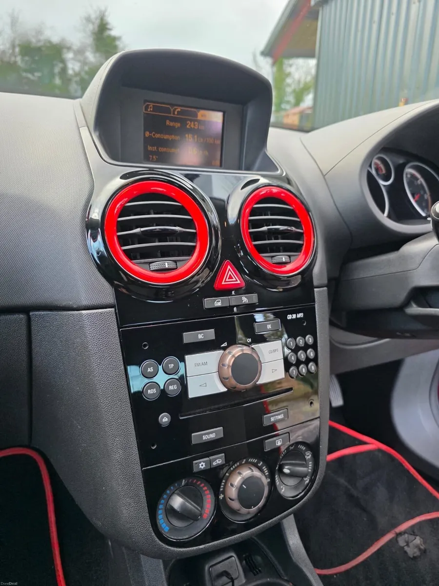 Vauxhall Corsa 1.2L Limited Edition - Image 4