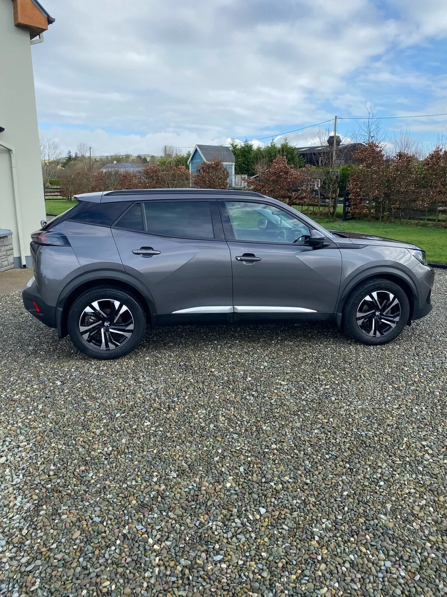 Peugeot 2008 - Image 4