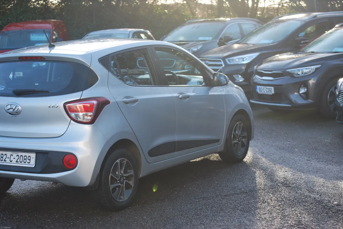Hyundai i10 2018 Deluxe 1.0 - Image 4