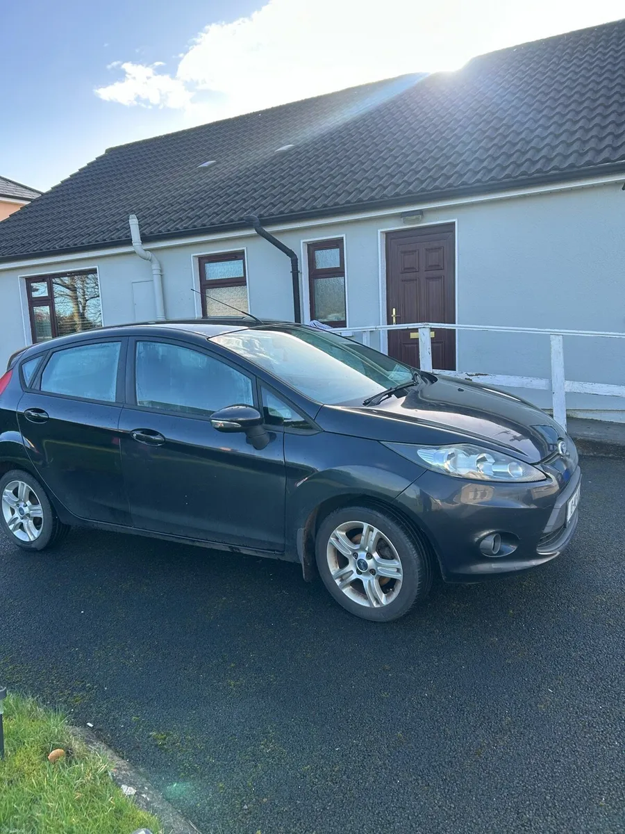 Ford fiesta 1l - Image 2