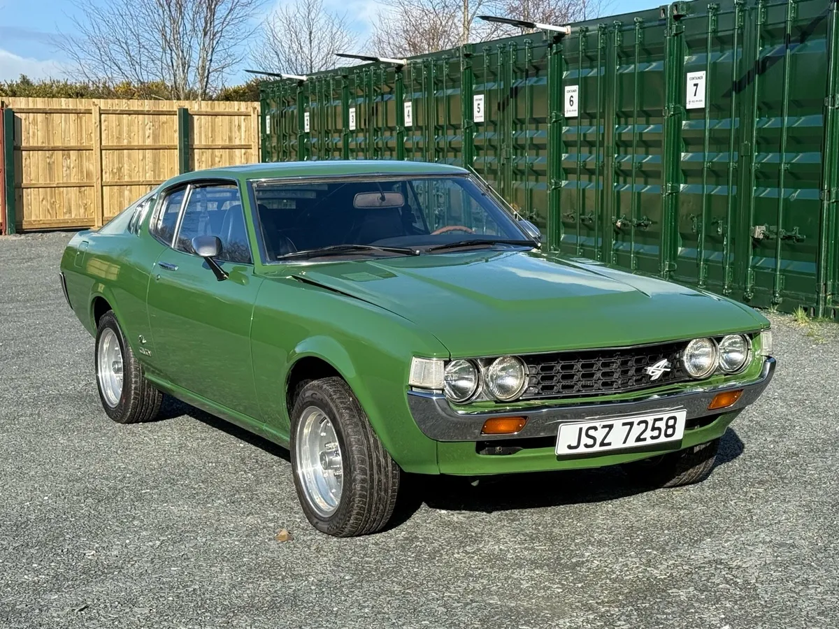 1977 Toyota celica liftback GT 2200cc classic car - Image 1