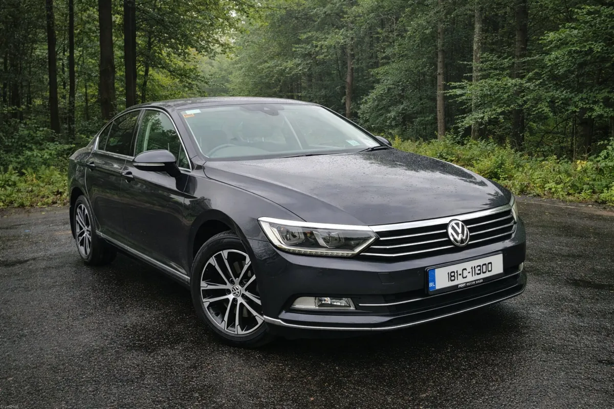 181 Volkswagen Passat 2.0TDI HIGHLINE DSG - Image 2