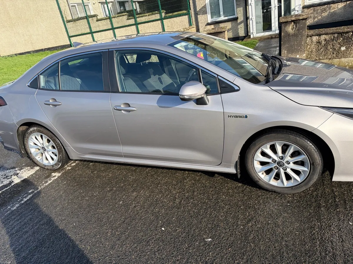 2021 Toyota Corolla - Image 4