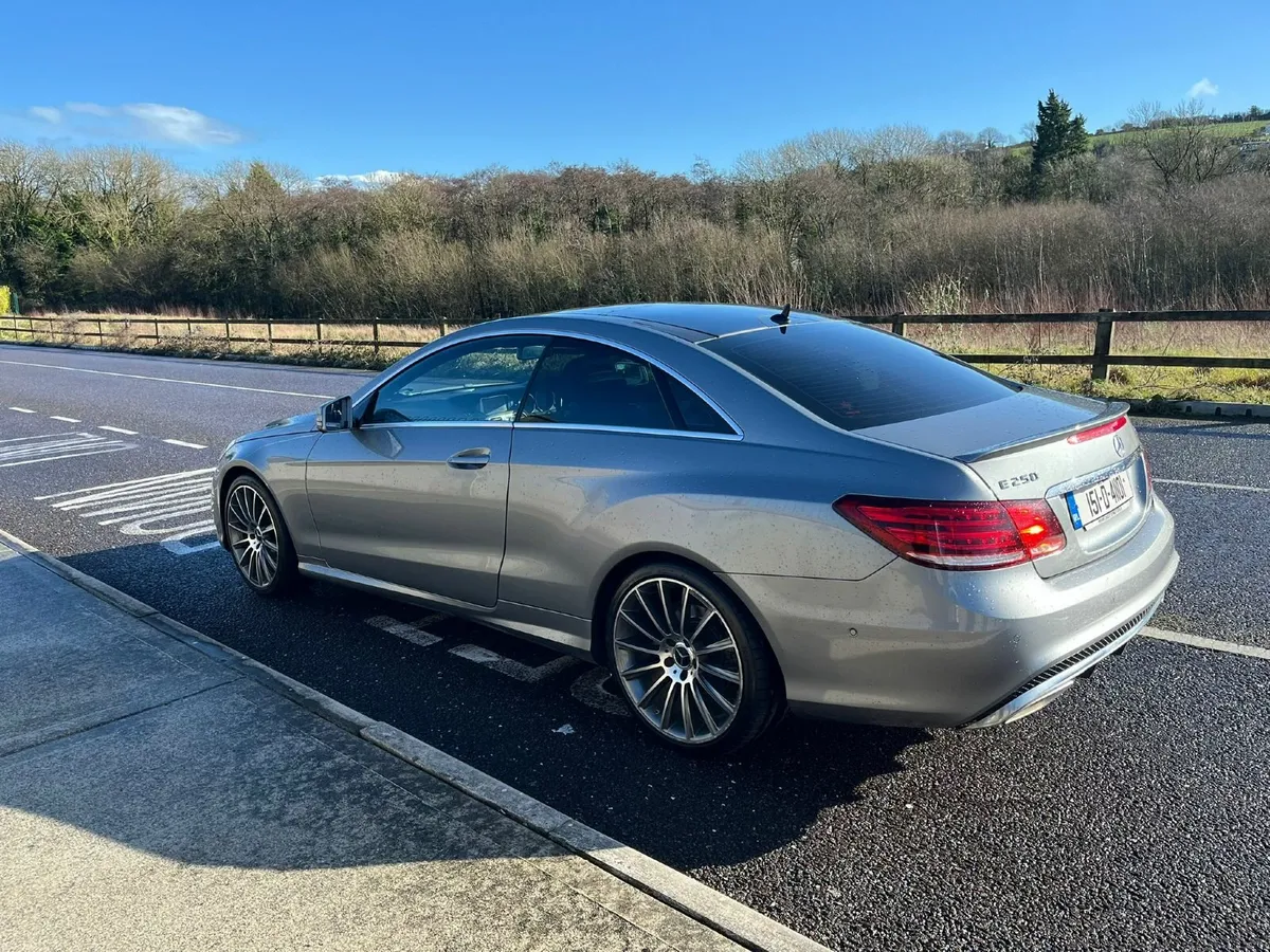 Mercedes E250 2015 - Image 4