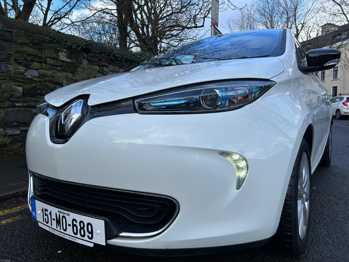 2015 RENAULT ZOE ELECTRIC PARKING CAMERA - Image 1