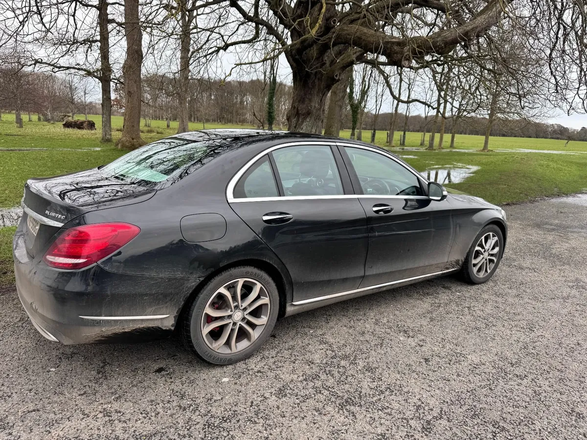 Mercedes-Benz C-Class 2015 - Image 3