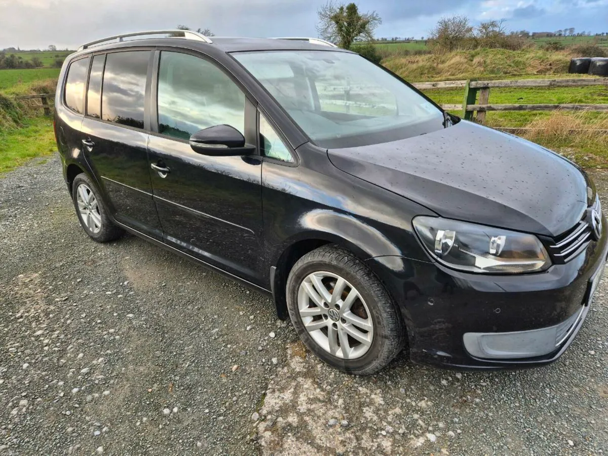 Volkswagen Touran 7 seater - Image 1