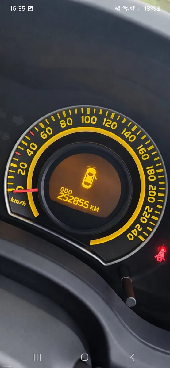 Toyota Corolla - Image 2