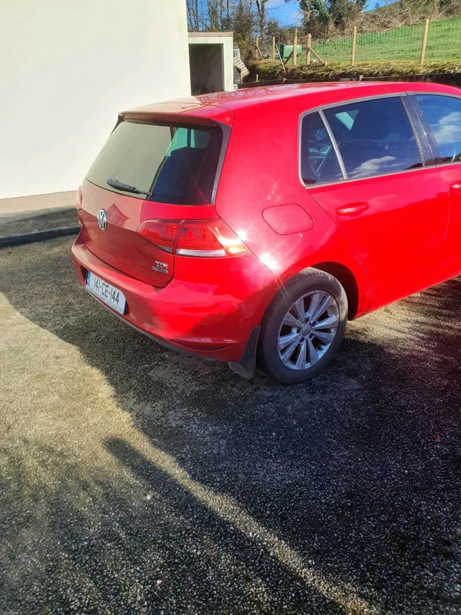 Volkswagen golf. - Image 3