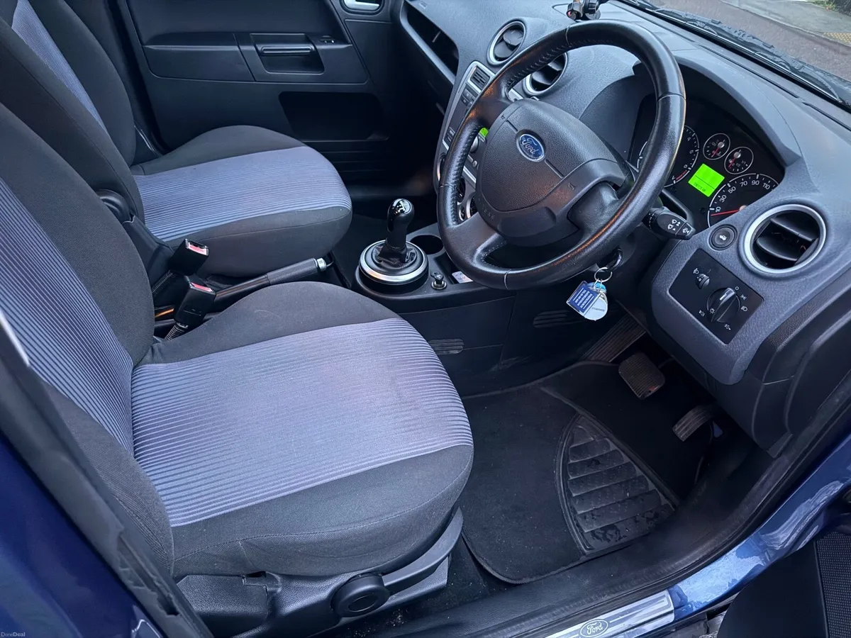 Ford Fusion 2008 - Image 3